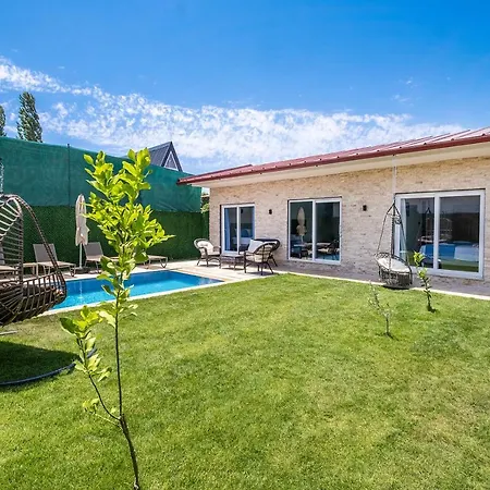 빌라 Lupin Villa